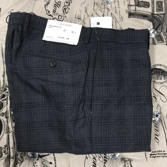 🎁 Calvin Klein Men's Slim-Fit Wool Trousers Dress Pants